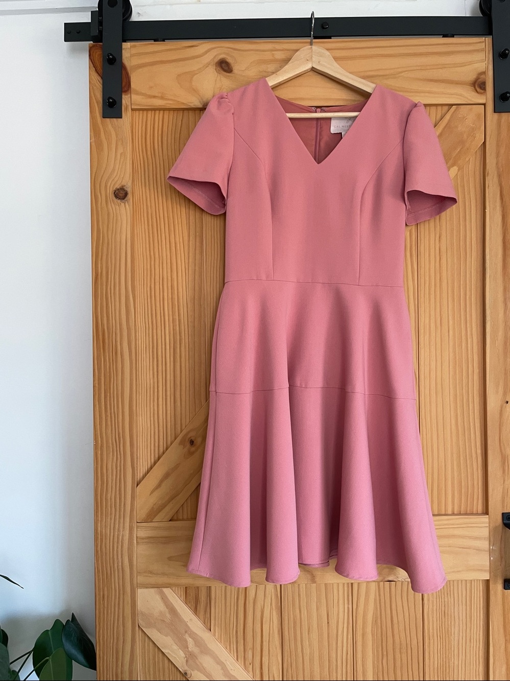 Gal Meets Glam Sz 8 Collection Kate V-Neck Fit & Flare Dress in Rosetta Pink - Picture 13 of 17